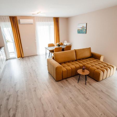 Sunrise View Apartment Oradea Exteriér fotografie