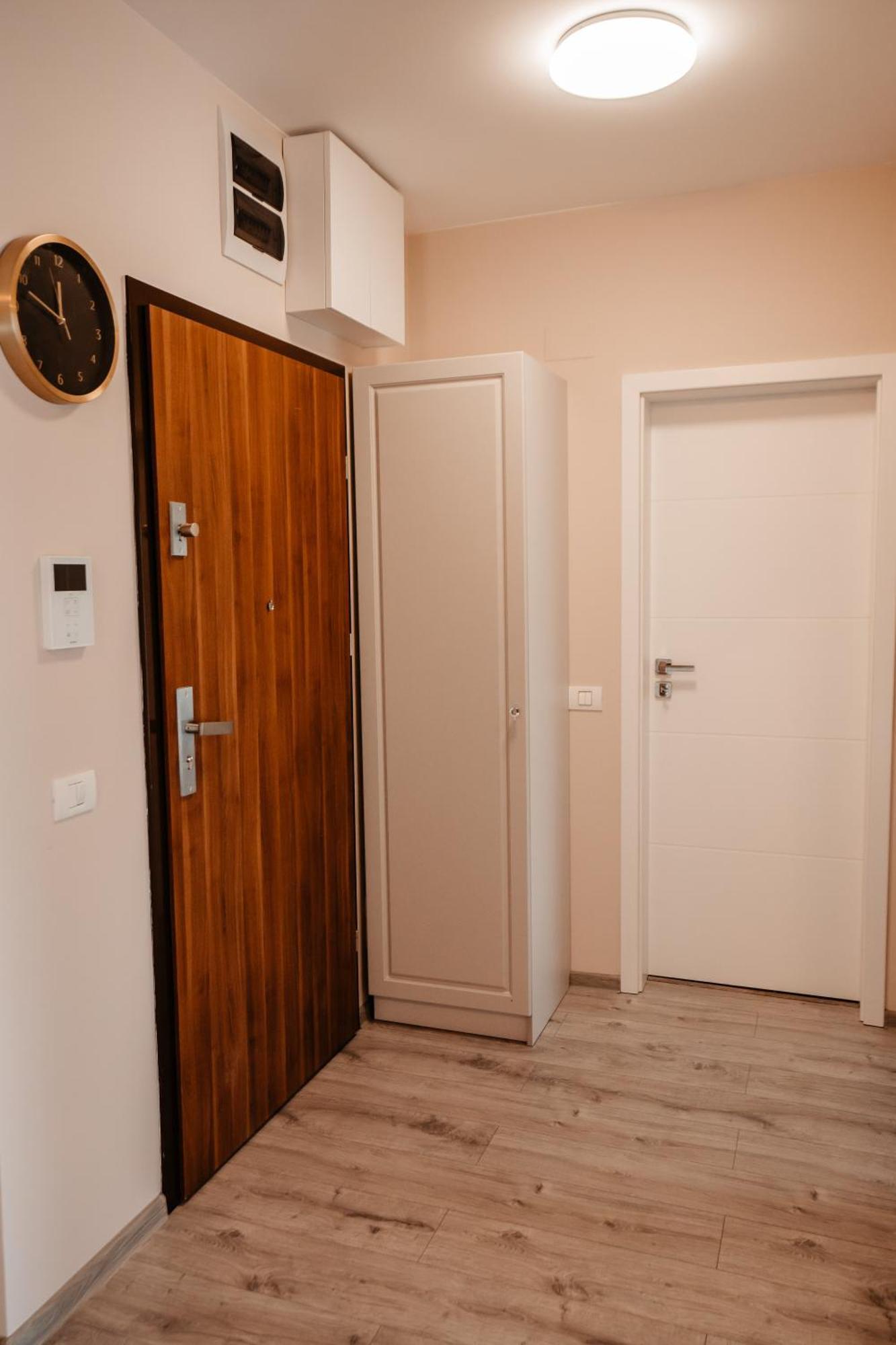 Sunrise View Apartment Oradea Exteriér fotografie